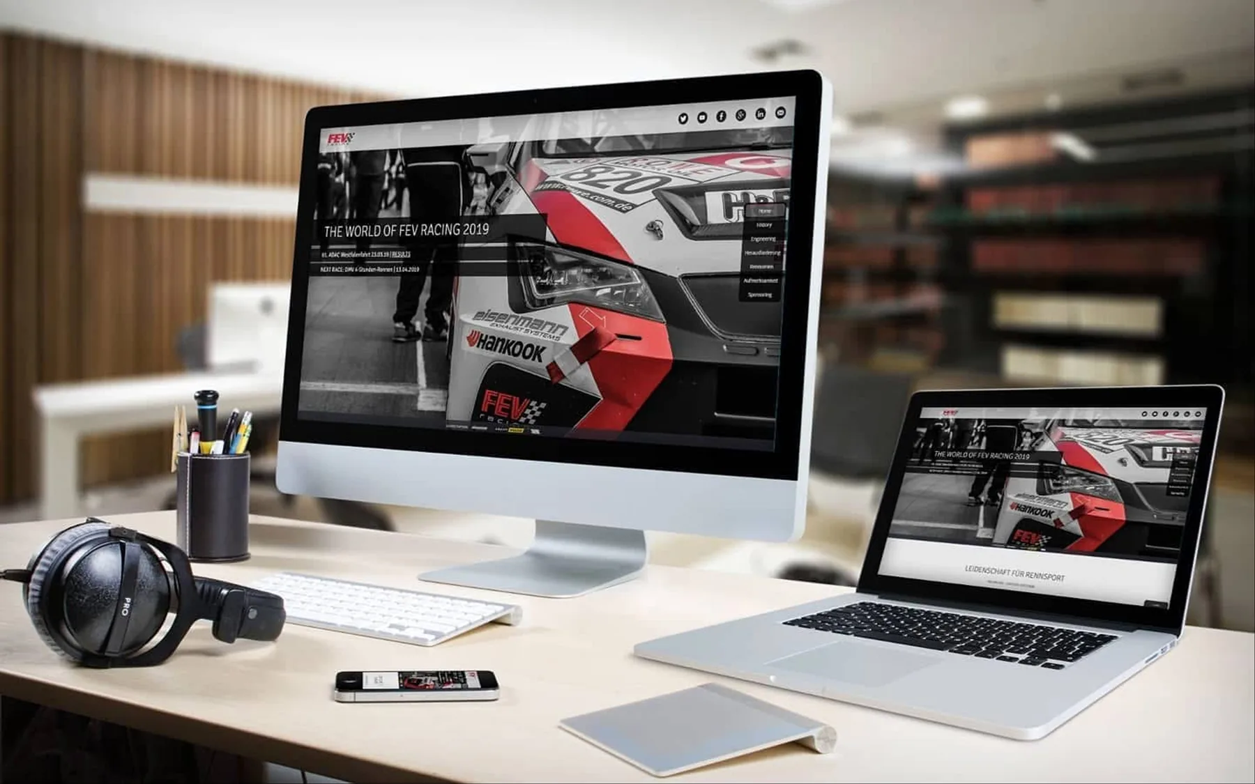 Webdesign — responsive Mockup auf iMac, iPad, iPhone — FEV Racing Case von eoglou | media design aus Aachen