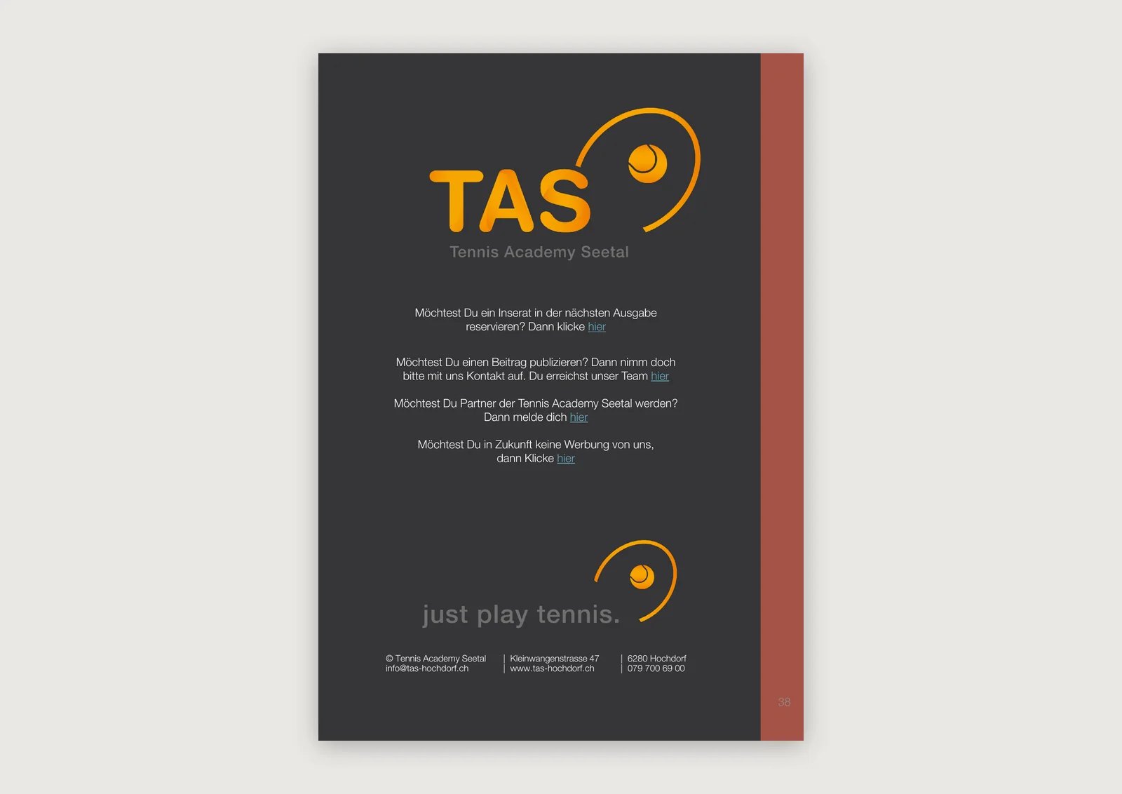 Dunkles Backcover des INSIDE-TAS-Magazins mit TAS-Logo und dem Claim just play tennis — Editorial Design von Emrach aus Aachen