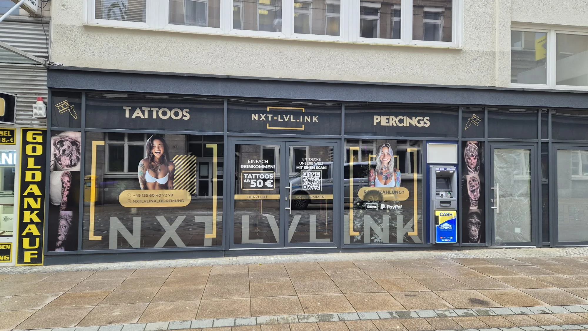 Schaufenster — fertig beklebt — NXT-LVL.INK, Branding & Design von Emrach aus Aachen