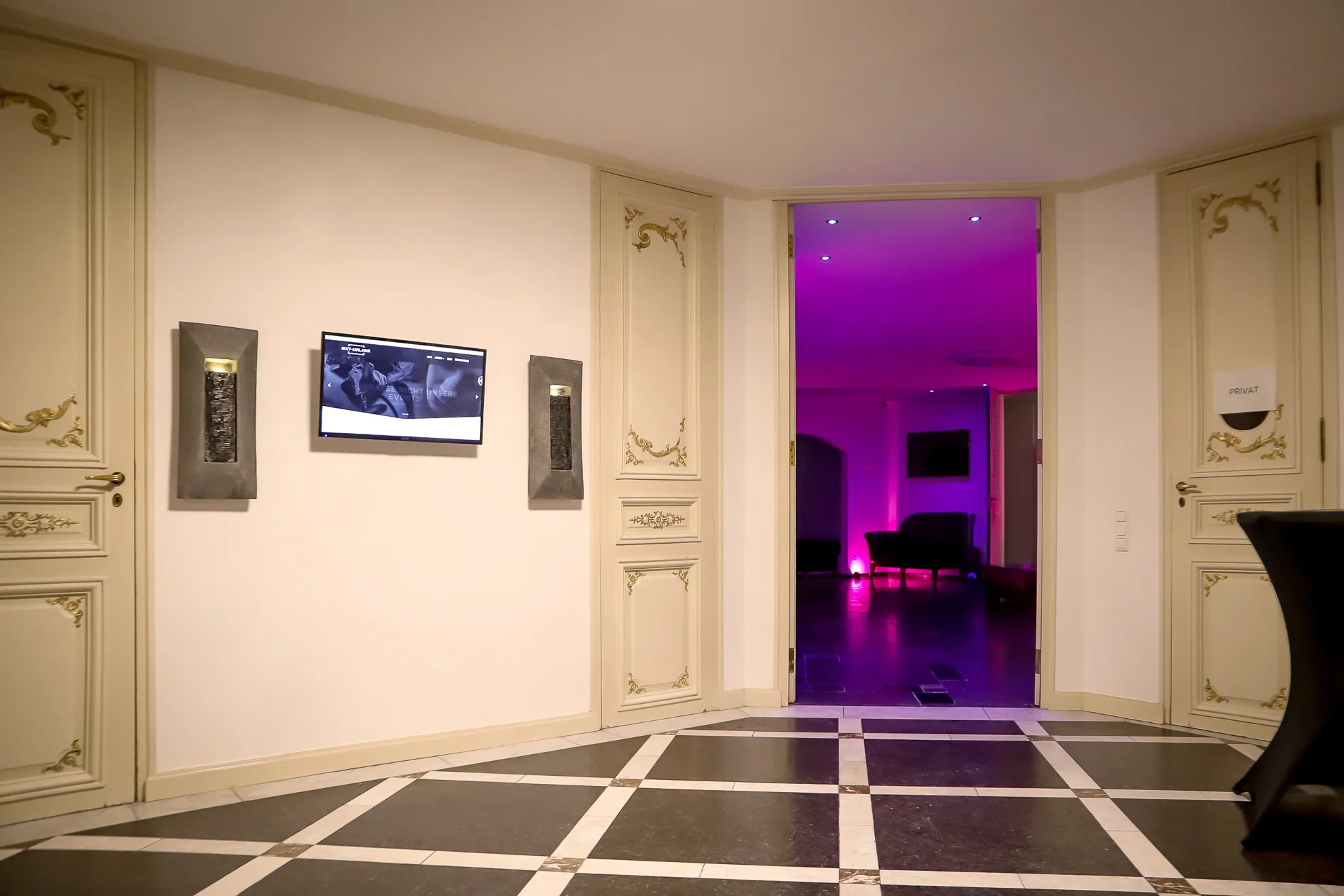 Im Studio · NXT-LVL.INK Aachen — NXT-LVL.INK, Branding & Design von Emrach aus Aachen